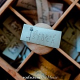 Этикетка тканая "Einzelstuckt" 20*45мм, 100% полиэстер, Acufactum Ute Menze, 35299